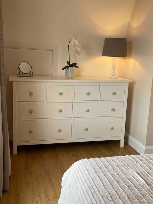 Home By The Sea In Rustington Bagian luar foto