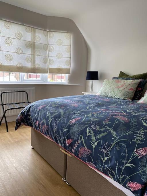 Home By The Sea In Rustington Bagian luar foto